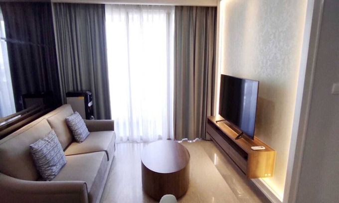 Cikini Apartment | Chic 2-bedroom apartment with private lift,AC, WiFi in vibrant Jakarta