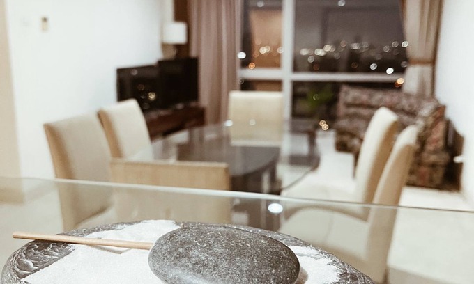 Gading Apartment | Cozy Luxurious Affordable Condo in City Central