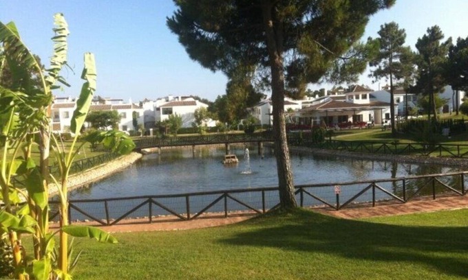 Isla Cristina Apartment | Ideal for family trips, close to Rocio and Portugal, pets welcome.