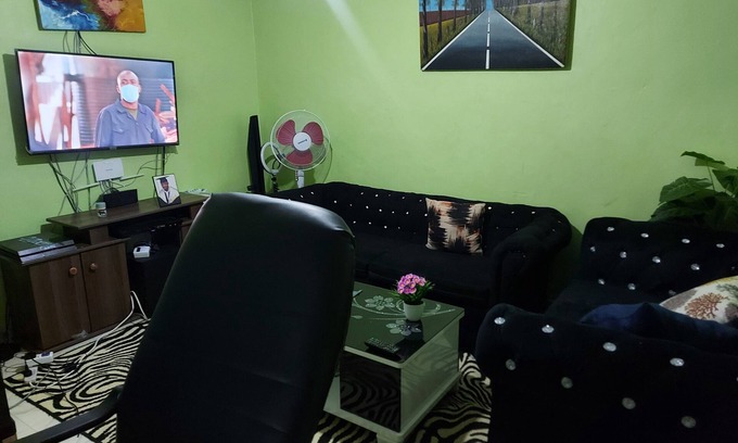 Nakuru Bed & Breakfast | Ideal Get-Away in Nakuru with serene environment.