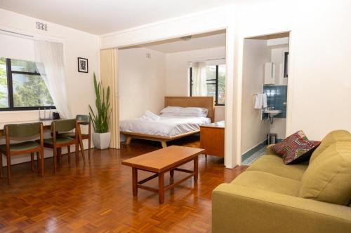 Paddington Apartment | Ideal Paddington Studio with Parking