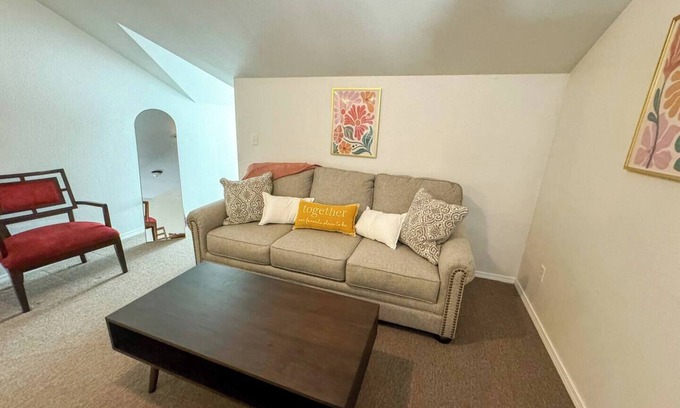 Waynesville Apartment | Ideal Retreat Near Ft. Wood!