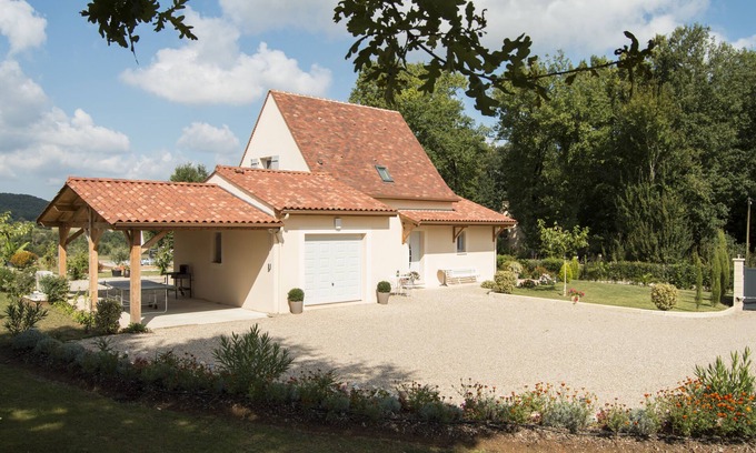 Castelnaud-la-Chapelle Villa | Ideal villa for 6 holidaymakers in black Périgord