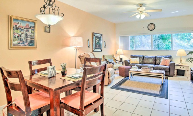Lauderdale-by-the-Sea Apartment | Idyllic Apt w/Pool Access - Walk to Beach!