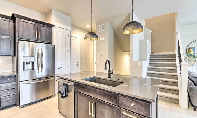 Loveland House | Idyllic Berthoud Retreat ~ 5 Mi to Loveland!
