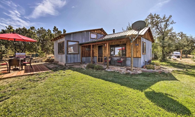 Lewis Cabin | Idyllic Dolores Cabin w/Fire Pit & Lake Views!