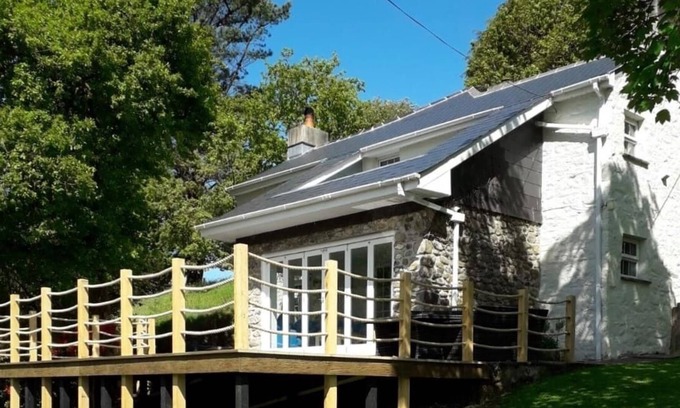 Lower Trengale Cottage | Idyllic peaceful detached Cornish Cottage