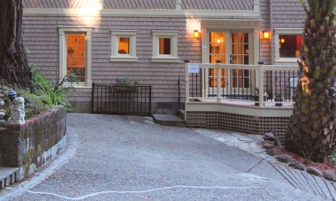 Mill Valley Cottage | IDYLLIC RETREAT IN MILL VALLEY REDWOODS