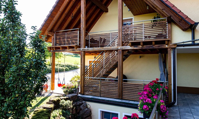 Leuzdorf Apartment | Idyllic vacation u. Fair apartment in the Schwabachtal