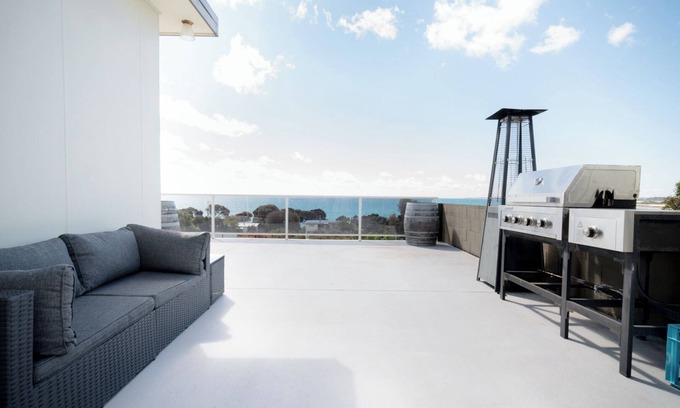 Weymouth House | Idyllic Weymouth Retreat with Ocean Views