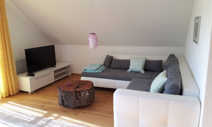 Lichtenstein Apartment | Idyllically situated vacation apartment "Himmelswiese" Lichtenstein