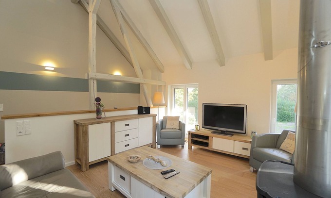 Borgwedel Apartment | Idyllische Auszeit an der Schlei: Ferienwohnung 'An der Linde