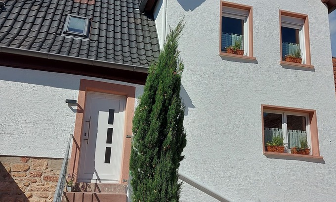 Burrweiler Apartment | Idyllische Ferienwohnung in Burrweiler