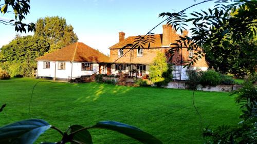 Stuppington House | Iffin Farmhouse