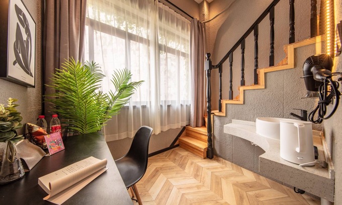 Hong Kou House | Iforest Hongkou Football Stadium