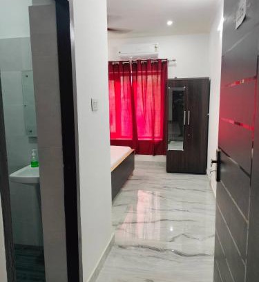 Mohangarh House | IIM Retreat - Cozy Couple Room