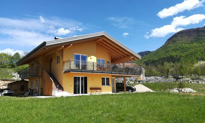 Trambileno Apartment | Il Biancospino Appartamento in Villa