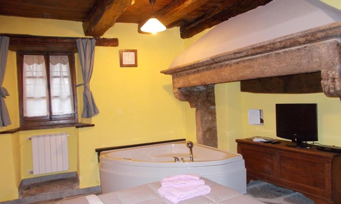 Domodossola House | Il Borgo Di Monica