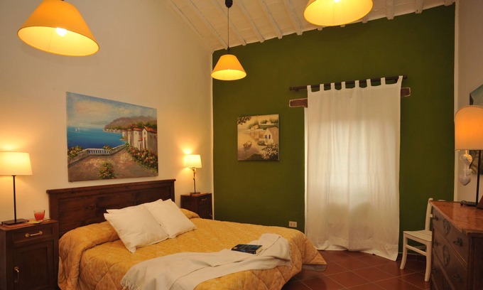 Mugnano in Teverina House | Il Colle G - Country house with garden and pool