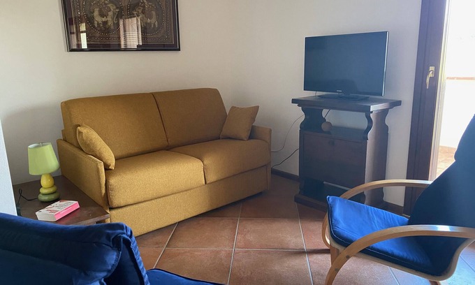 Torre Grande Apartment | Il Carrubo - Three Bedroom Apartment, Sleeps 5