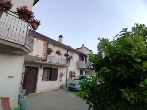 Laino Borgo House | Il Casale dell'Artista