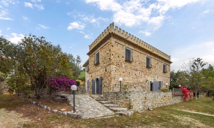 Roccella Jonica House | Il Castello degli Ulivi