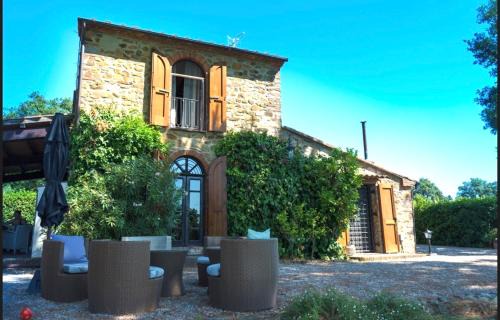 Caldana House | Il Falco - Rustico-Villa mit privatem Pool in Alleinlage