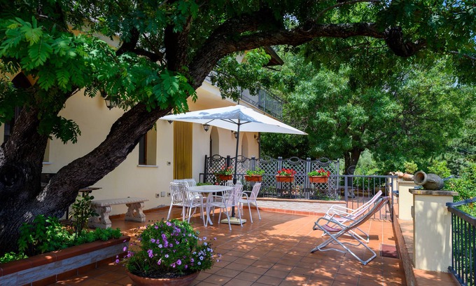 Castelbuono Apartment | Il Geranio