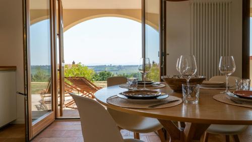 Cervognano Montenero Apartment | Il Girasole apartment with Panoramic Views