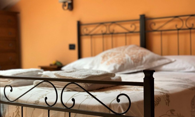 Castelletto di Momo Apartment | "Il Guscio" - Independent apartment