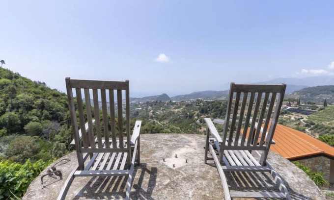 Vallebona House | il Mandarino by Interhome