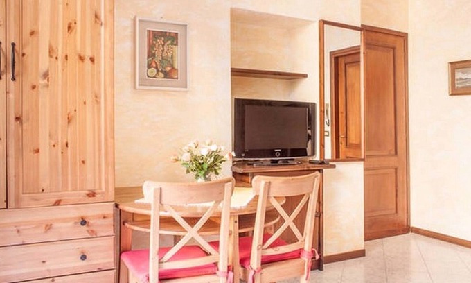 Bellano Apartment | Il Pontile by villavistalago.it on Como Lake