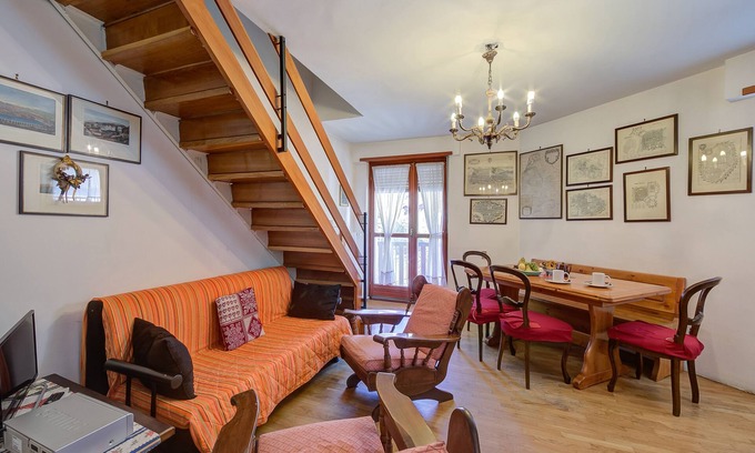 Bardonecchia Apartment | Il Rododendro (City Center), Bardonecchia, Italy
