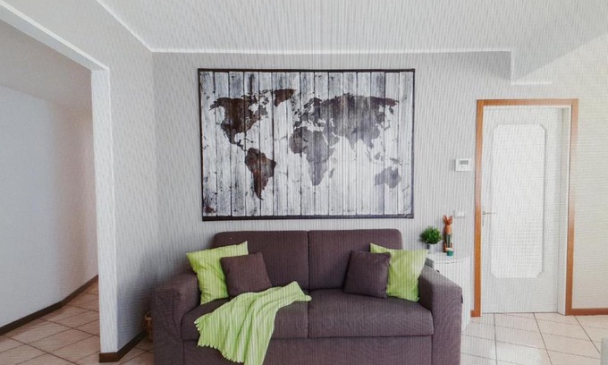 Brunate Apartment | IL SOLE, grande appartamento in collina