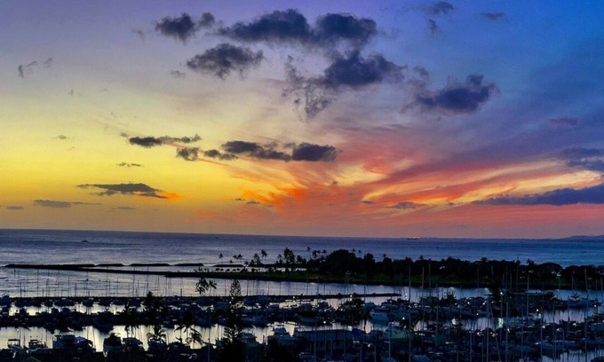 Waikiki Condo | Ilikai 1129 - Fully remodeled unit with full kitchen and spectacular ocean view