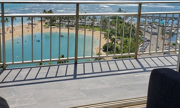 Waikiki Condo | Ilikai 30-Day Rental Direct Lagoon, Firework, and Ocean Views