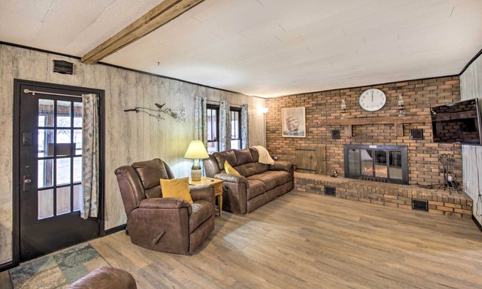 Palestine House | Illinois Vacation Rental Home: Pets Welcome