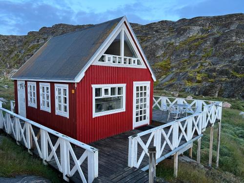 Ilulissat House | Illu Rental - Whale View Vacation House