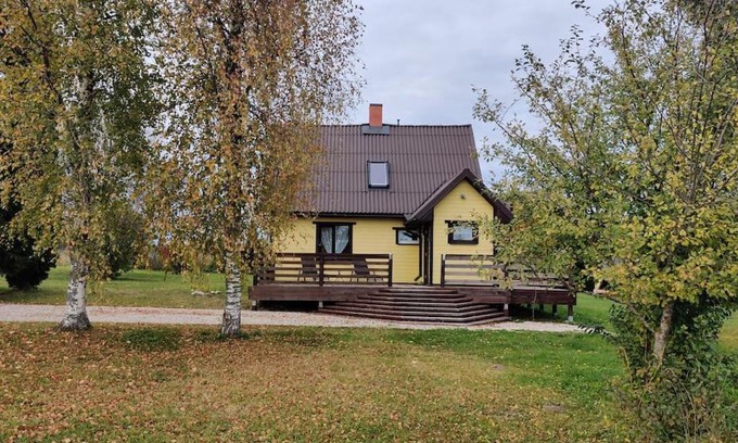 Turi House | Ilvese Cottage Lintsi jõe kaldal