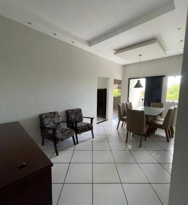 Mucuri House | Imóvel amplo, bem ventilado e boa localização