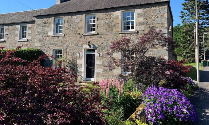 Blair Atholl House | Immaculate 3 Bedroom House in Blair Atholl