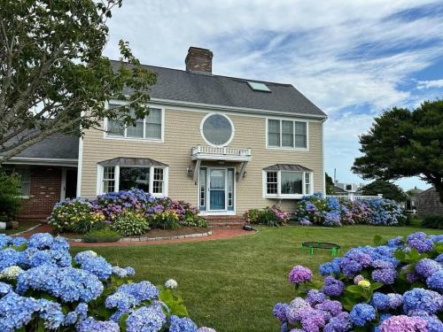 West Yarmouth House | Immaculate Waterfront Beach House home