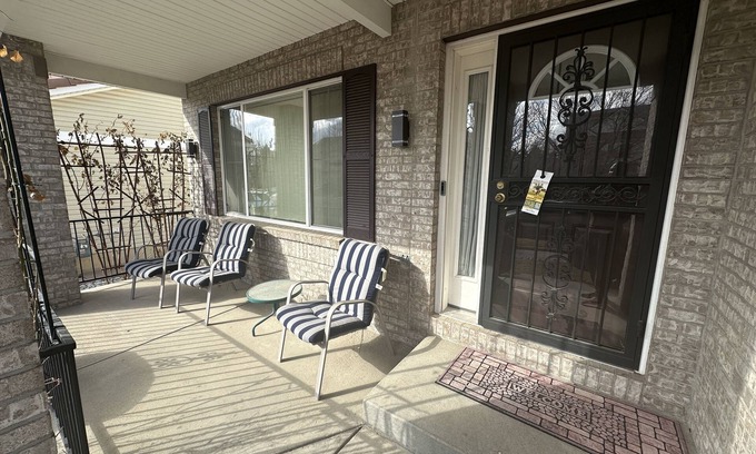 Green Valley Ranch House | Immense Home Minutes from the Airport open in new