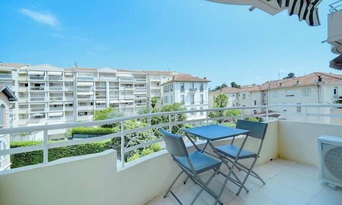 Carnot Apartment | Immogroom - Terrace - 2 bedrooms - Downtown - AC