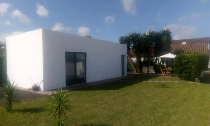 Ribeira Grande Villa | Impeccable 1 Bed Villa in Ribeira Grande