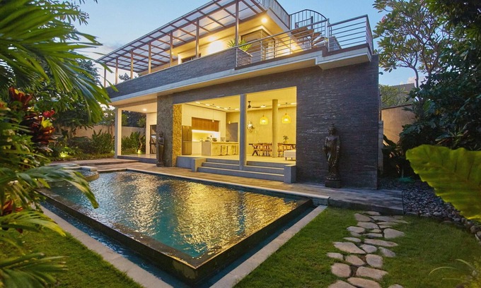 Amed Villa | Impeccably Designed 2 Bedroom Villa, Ketewel