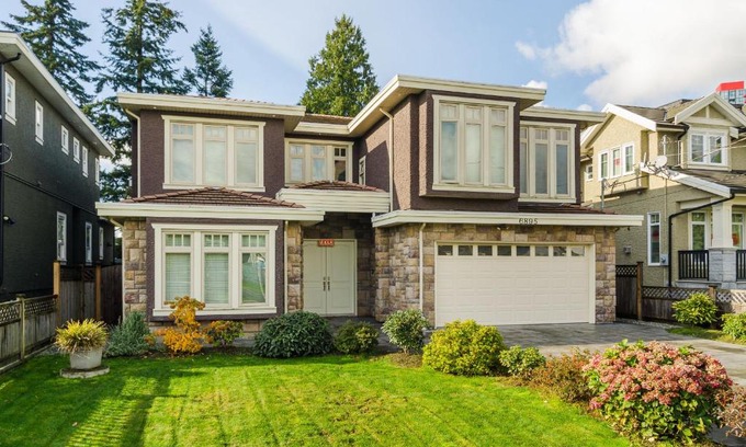 Burnaby Bed & Breakfast | Imperial House