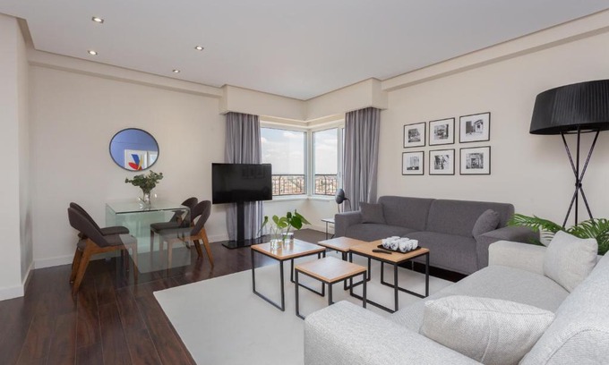 Moncloa - Arguelles Apartment | Impresionante apartamento en edificio de lujo SELTON PLAZA ESPAÑA