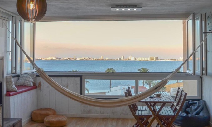 Playa Honda Apartment | Impresionantes Vistas al Mar Menor