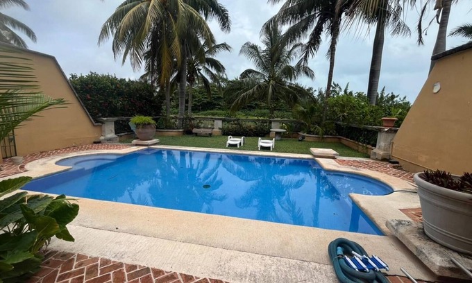 Punta Cancun House | Impressive colonial house in hotel zone with private swimming pool